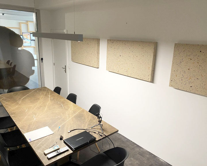 akustikpaneler i naturmaterialer til væg